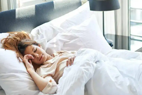 全球变暖或致人类睡眠时间减少真的吗2