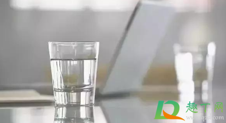 二次烧开的水能喝吗央视辟谣3